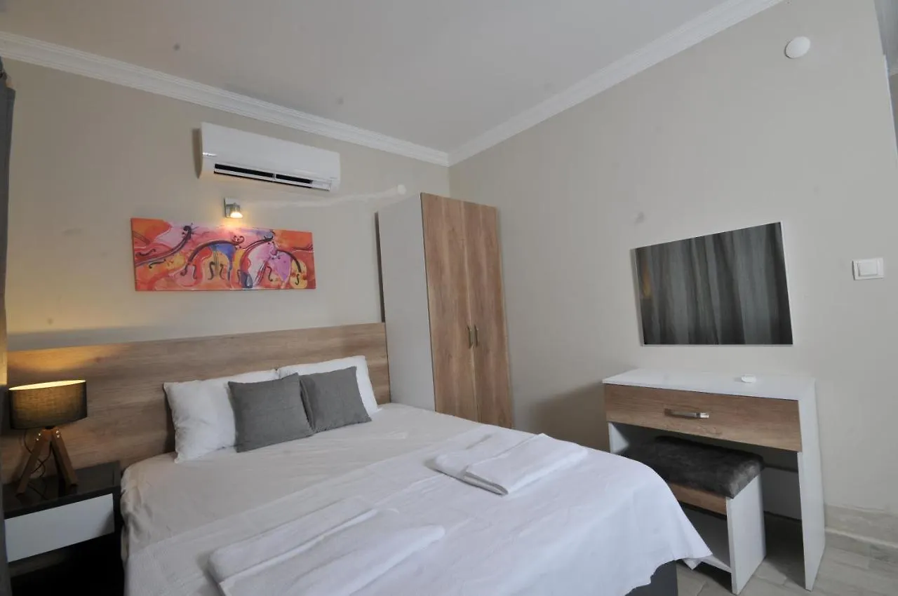 Selerdoğa Evlerı Otel Palamutbükü